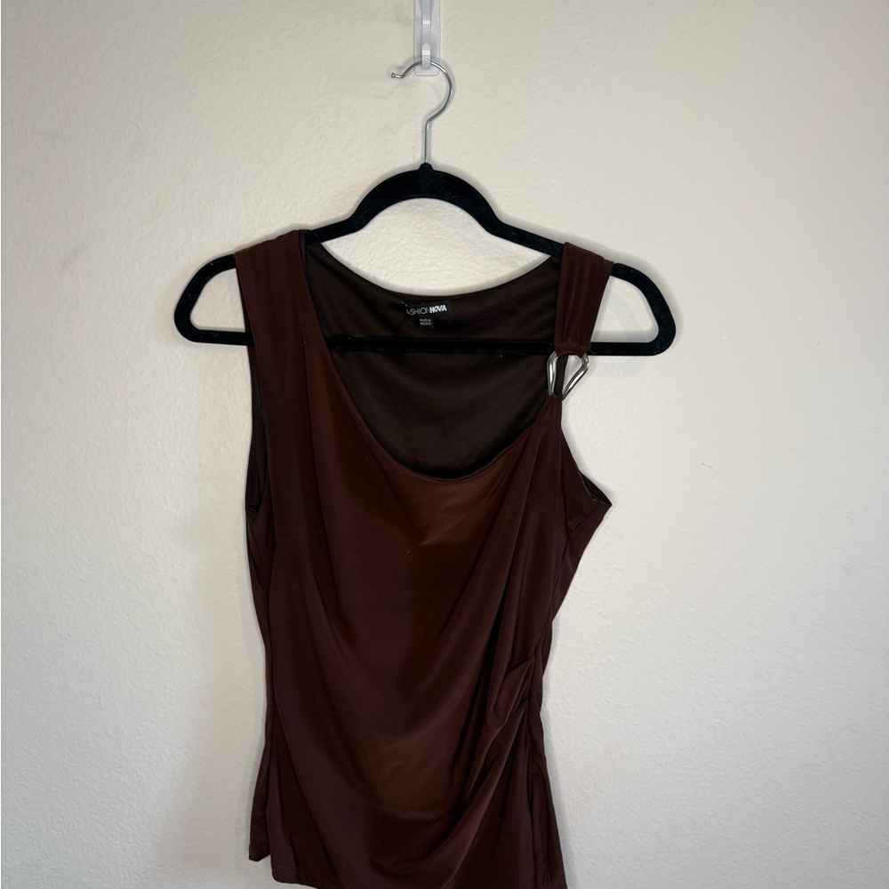 Fashion Nova Chocolate Brown Sleeveless Ring-Accent Tank